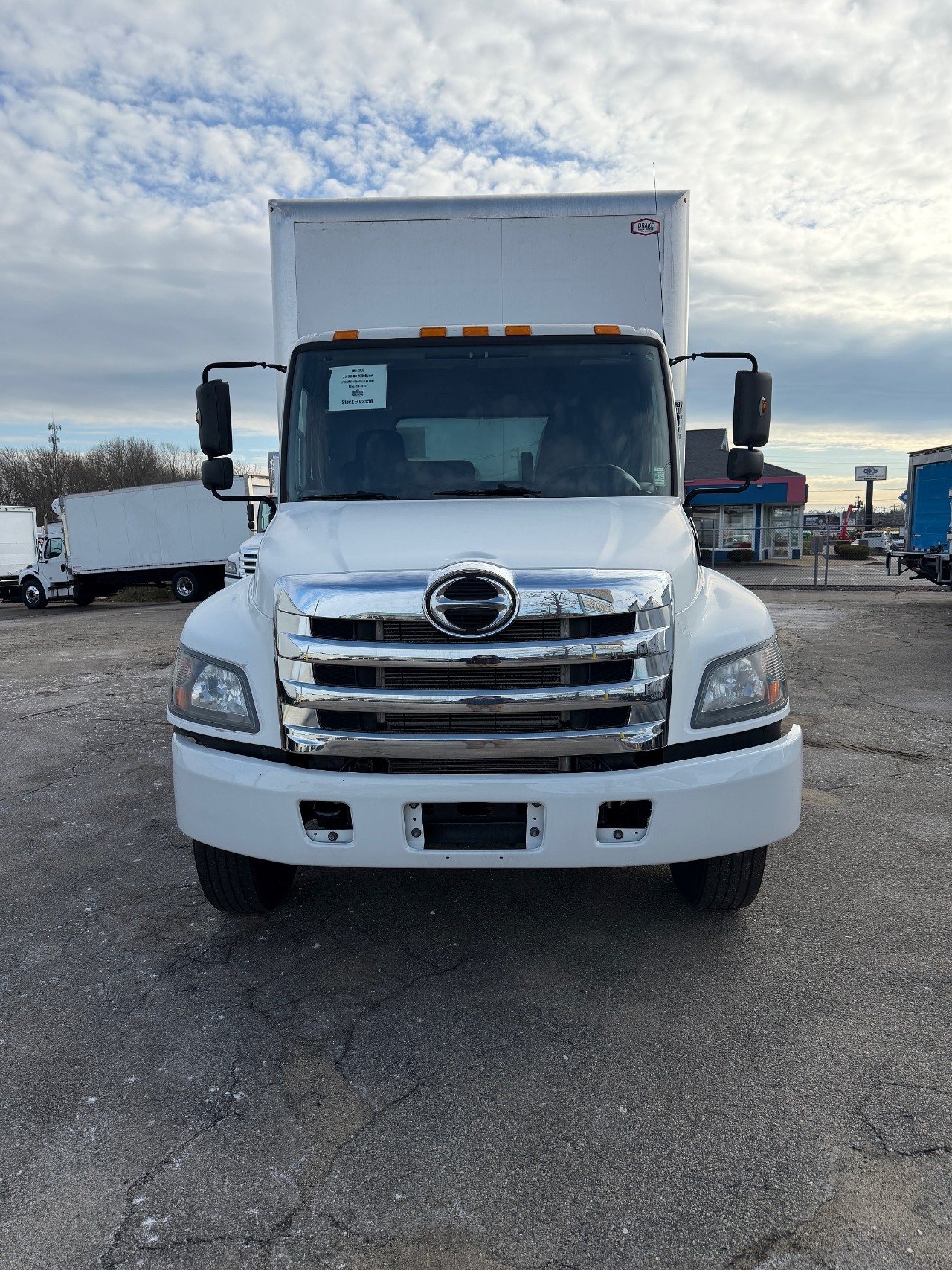 2019 Hino 268A Box Van Truck #2 2019 Hino 268A Box Van Truck #2