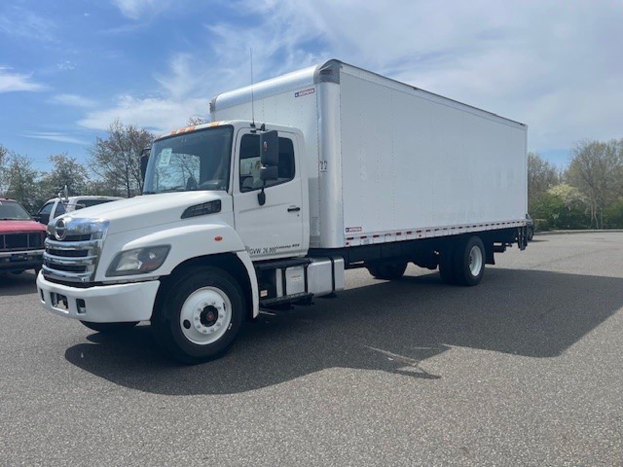 2018 Hino 268A Box Van Truck #2 2018 Hino 268A Box Van Truck #2