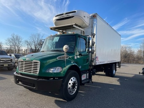 2018-freightliner-m2106-reefer-truck #5779