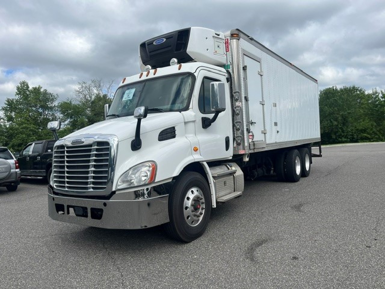2019 Freightliner CAS113 Reefer Truck #2 2019 Freightliner CAS113 Reefer Truck #2