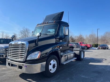2020 Freightliner CAS125-DC Single Axle Daycab #5843