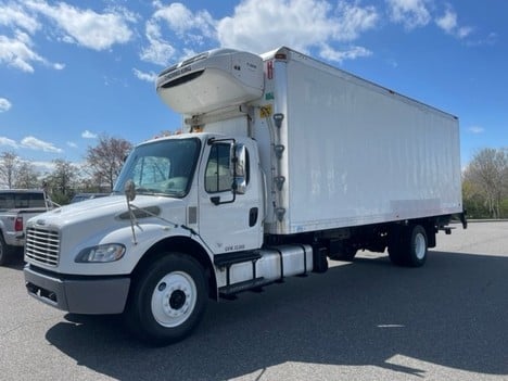 2018 Freightliner M2106 Reefer Truck #5852 2018 Freightliner M2106 Reefer Truck #5852