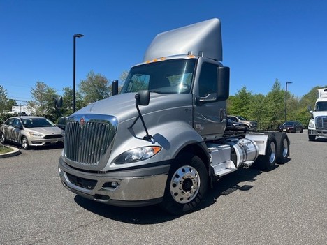 2021 International RH613 6X4 Tandem Axle Daycab #5870