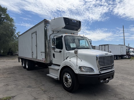 2021-freightliner-m2-reefer-truck #5900