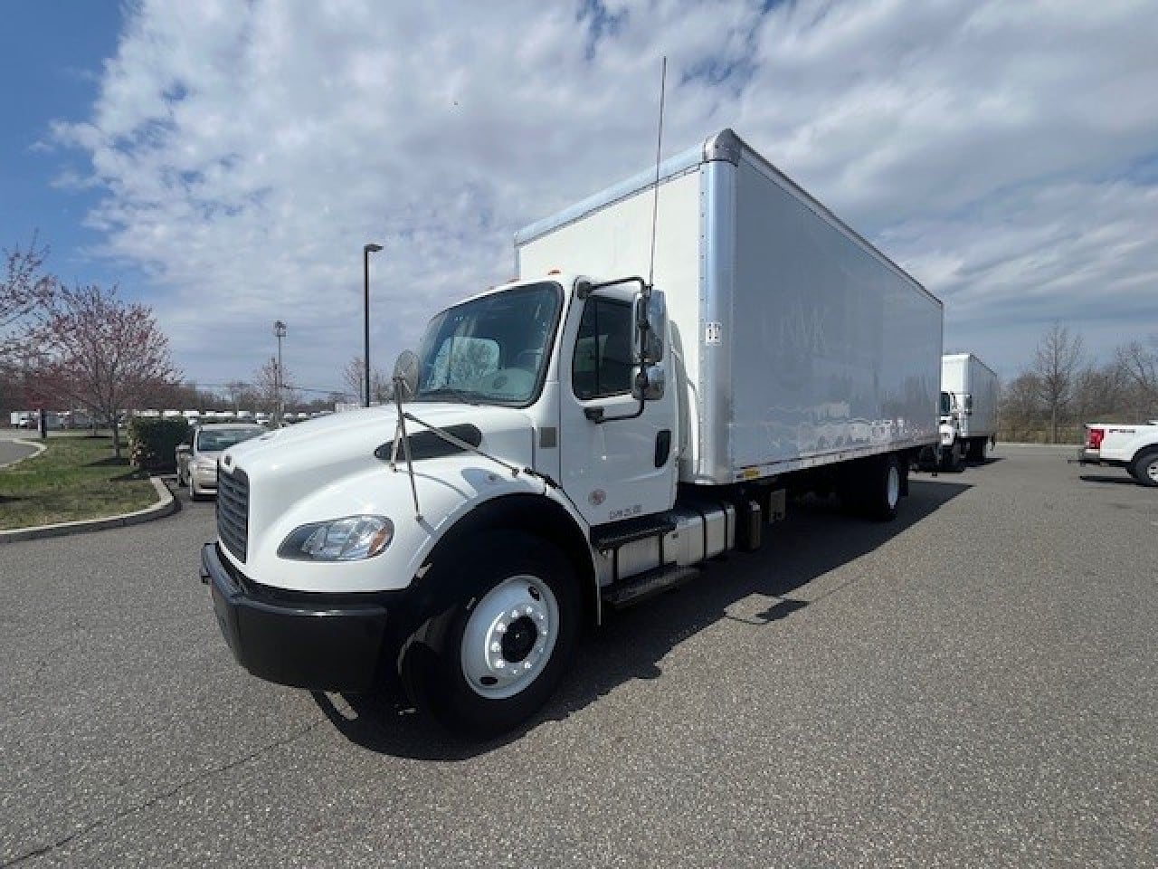 2022 Freightliner M2106 Box Van Truck #2 2022 Freightliner M2106 Box Van Truck #2