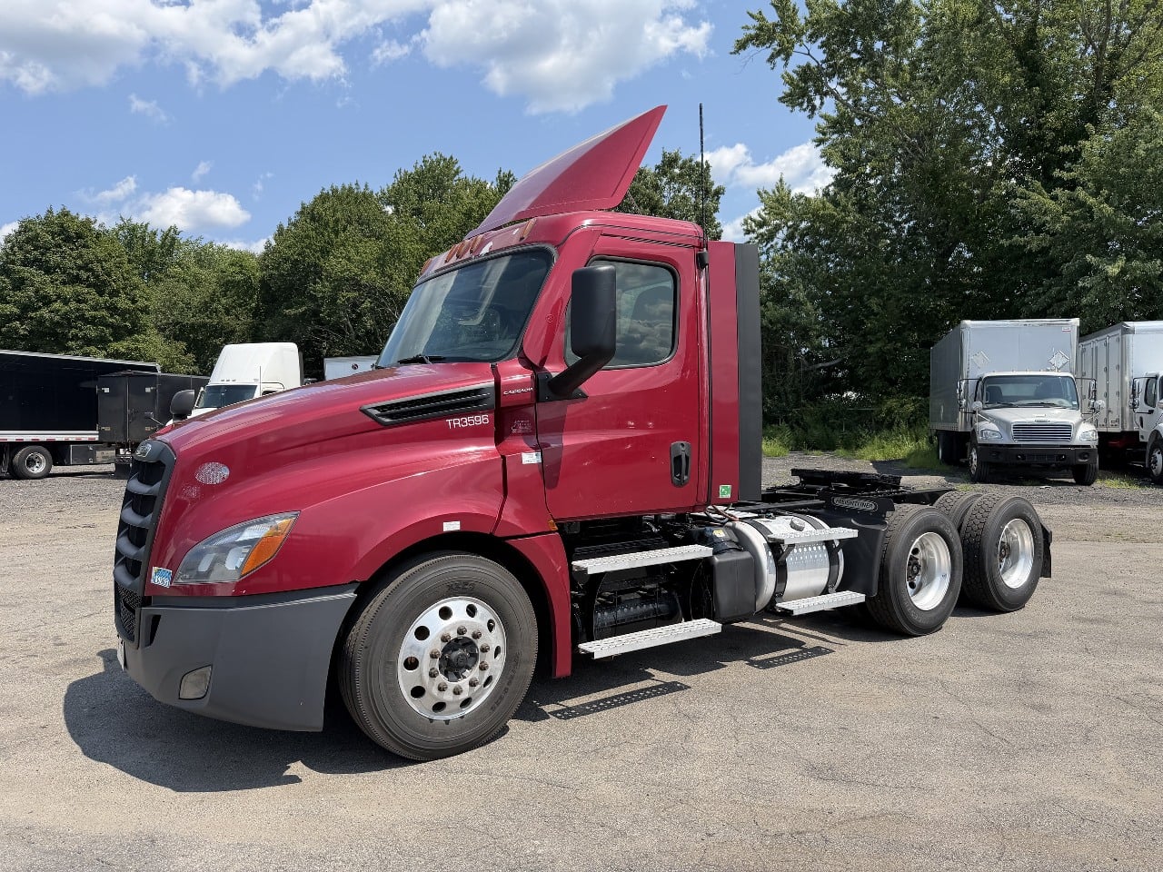 2021 Freightliner CASCADIA Tandem Axle Daycab #2 2021 Freightliner CASCADIA Tandem Axle Daycab #2