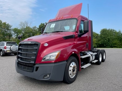 2021 Freightliner CASCADIA Tandem Axle Daycab #5958