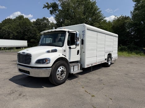 2021 Freightliner M2106 Box Van Truck #6014 2021 Freightliner M2106 Box Van Truck #6014