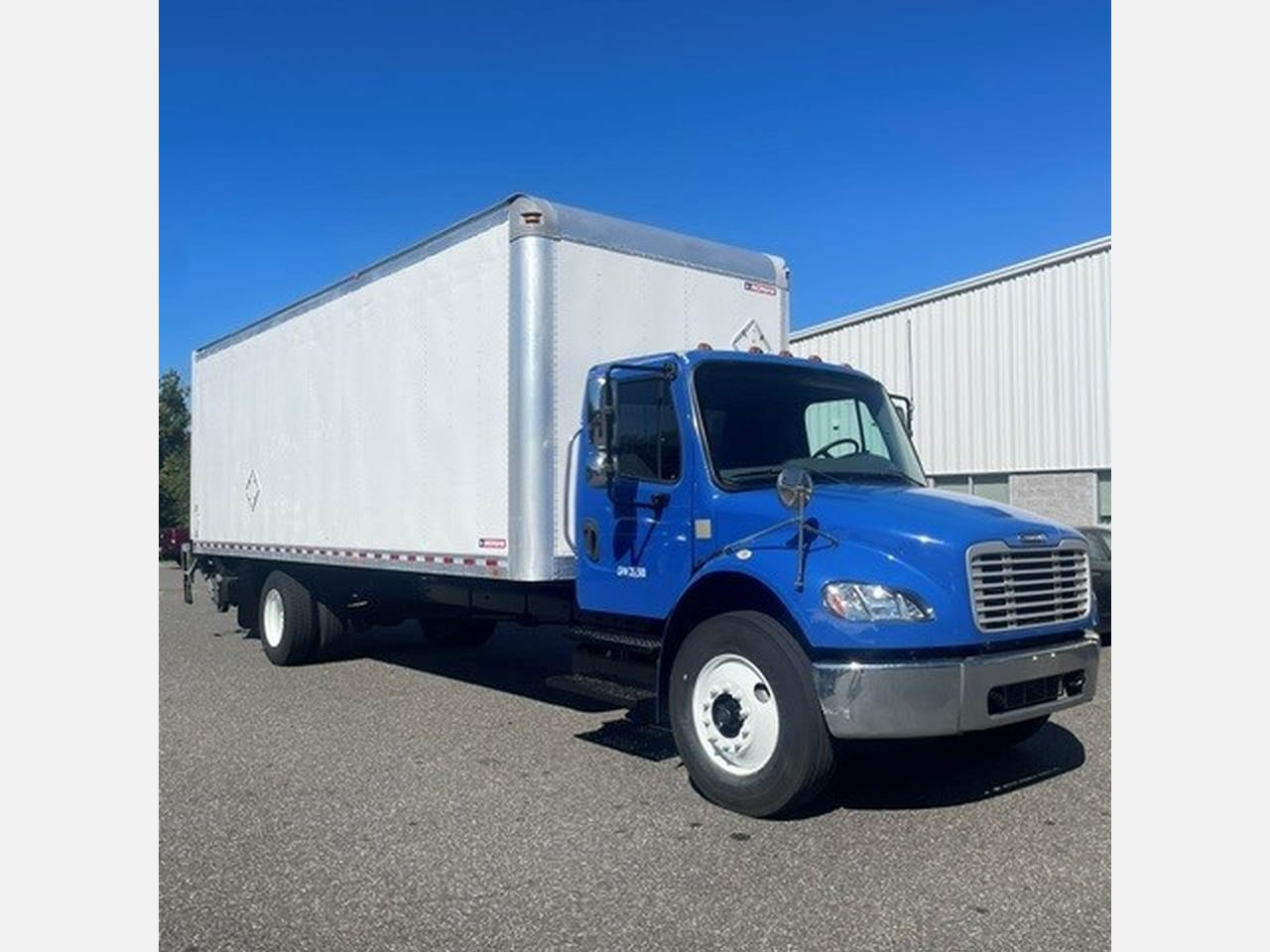 2019 Freightliner M2106 Box Van Truck #2 2019 Freightliner M2106 Box Van Truck #2