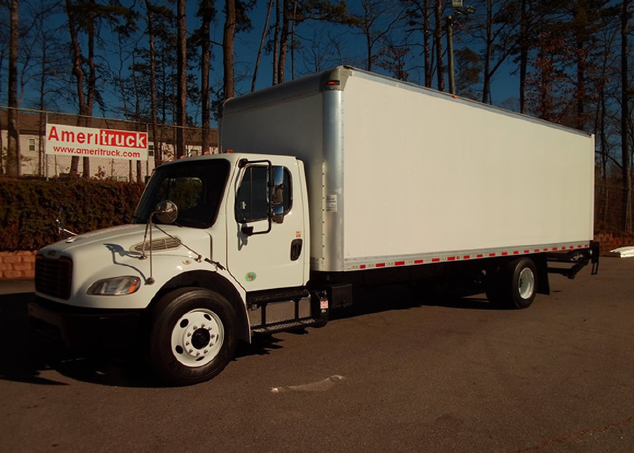 2018 FREIGHTLINER M2 Box Van Truck #1 2018 FREIGHTLINER M2 Box Van Truck #1