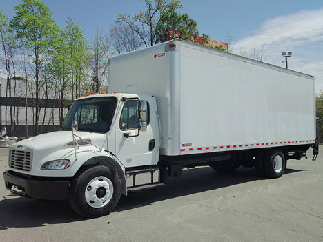 2018 FREIGHTLINER M2 Box Van Truck #4069