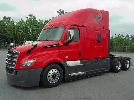 2021 FREIGHTLINER CASCADIA Sleeper #4080