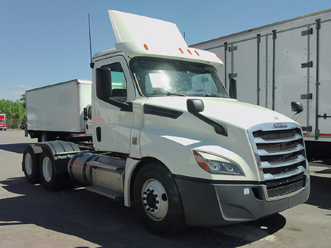 2020 FREIGHTLINER CASCADIA Daycab #4093
