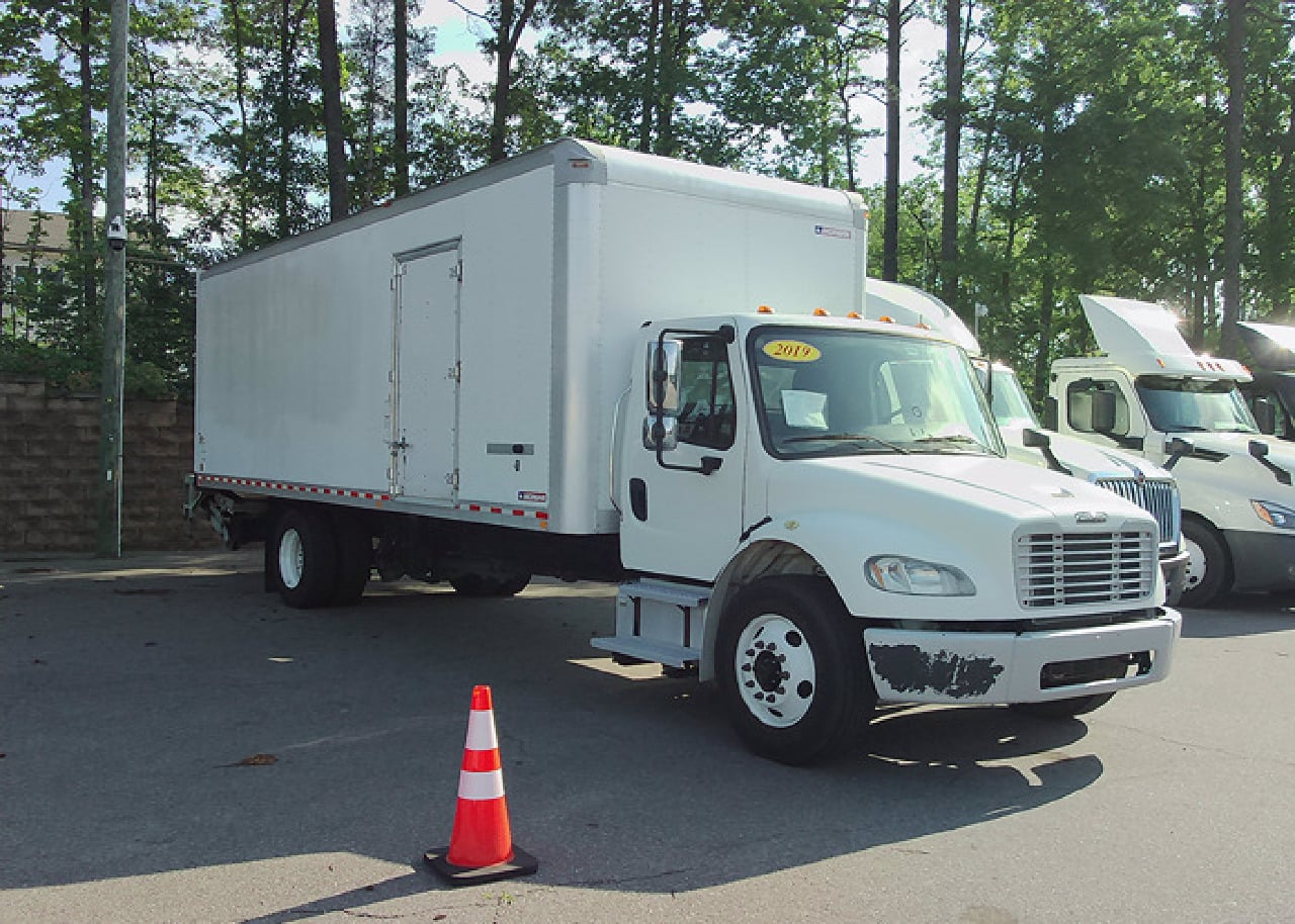 2019 FREIGHTLINER M2 Box Van Truck #1 2019 FREIGHTLINER M2 Box Van Truck #1