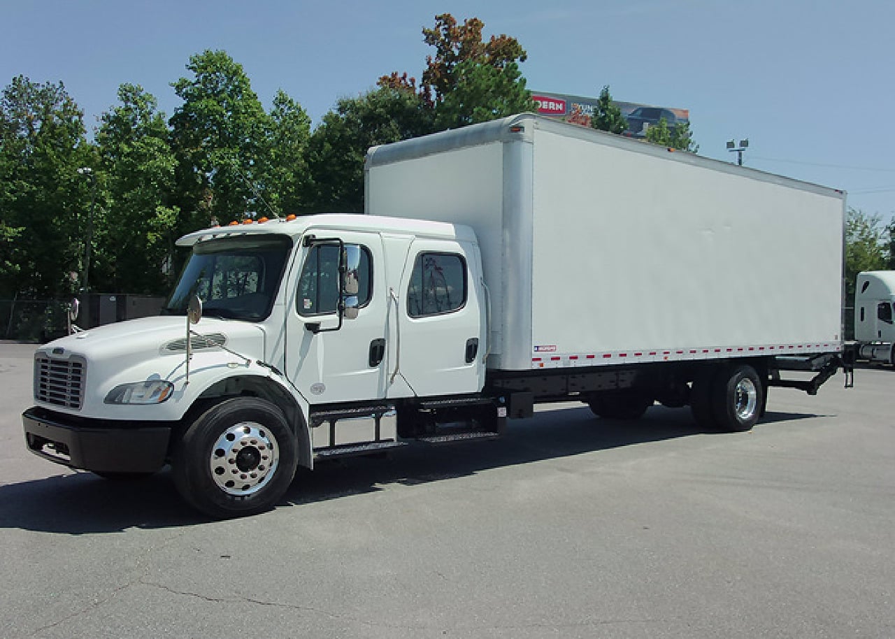 2018 FREIGHTLINER M2 Box Van Truck #1 2018 FREIGHTLINER M2 Box Van Truck #1