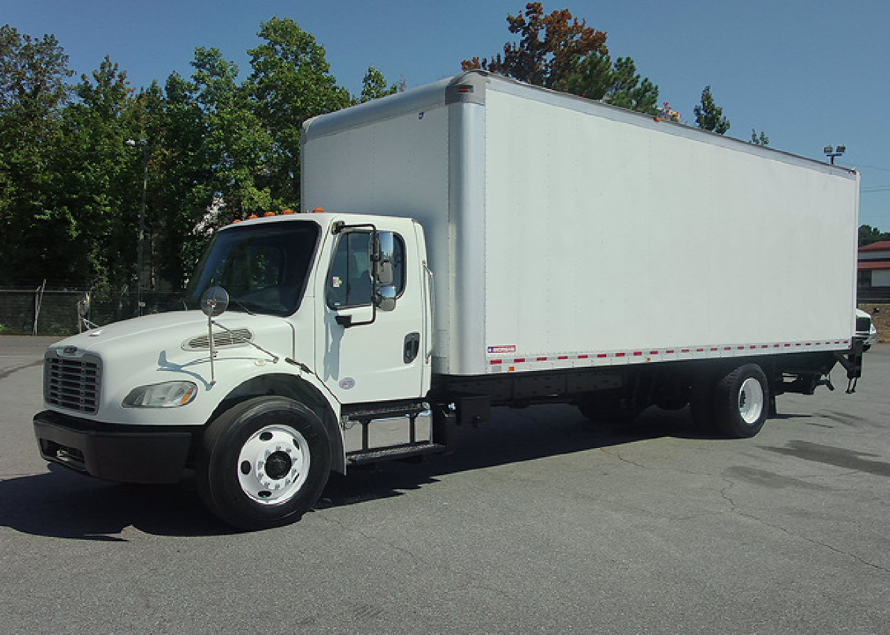 2018 FREIGHTLINER M2 Box Van Truck #1 2018 FREIGHTLINER M2 Box Van Truck #1
