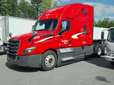 2023 FREIGHTLINER CASCADIA Sleeper #4153