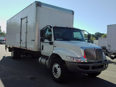 2019 INTERNATIONAL MV607 Box Van Truck #4156