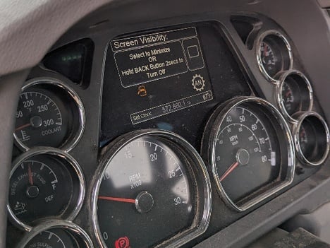 USED 2017 PETERBILT 579 T/A TAG AXLE DAYCAB TRUCK #13314-5 USED 2017 PETERBILT 579 T/A TAG AXLE DAYCAB TRUCK #13314-5