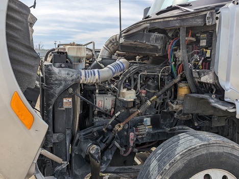 USED 2017 PETERBILT 579 T/A TAG AXLE DAYCAB TRUCK #13314-9