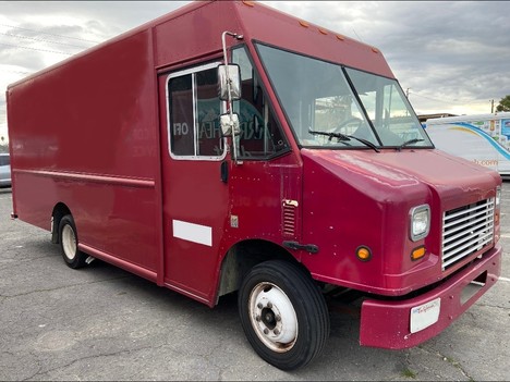 USED 2009 FREIGHTLINER MT45 STEP VAN TRUCK #14238