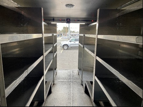USED 2009 FREIGHTLINER MT45 STEP VAN TRUCK #14238