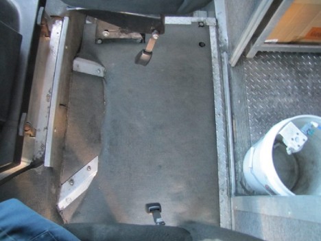 USED 2009 FREIGHTLINER MT45 STEP VAN TRUCK #14239