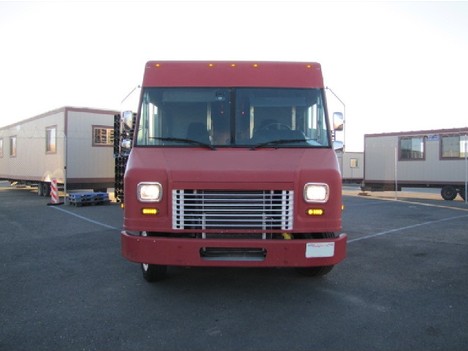 USED 2009 FREIGHTLINER MT45 STEP VAN TRUCK #14239