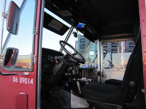 USED 2009 FREIGHTLINER MT45 STEP VAN TRUCK #14239