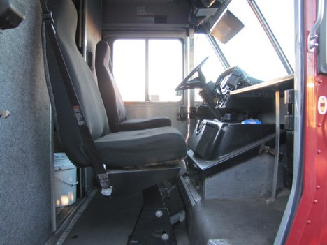 USED 2009 FREIGHTLINER MT45 STEP VAN TRUCK #14239