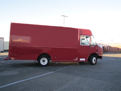 USED 2009 FREIGHTLINER MT45 STEP VAN TRUCK #14239