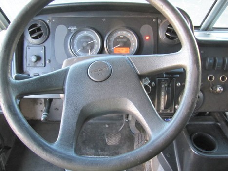 USED 2009 FREIGHTLINER MT45 STEP VAN TRUCK #14239