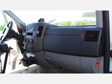 USED 2011 FREIGHTLINER SPRINTER VAN PANEL - CARGO VAN TRUCK #14277