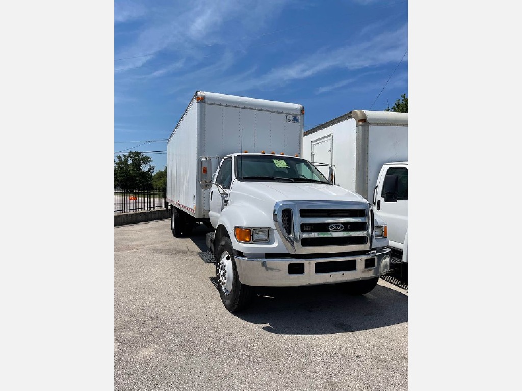 USED 2005 FORD F-750SD BOX VAN TRUCK #14339