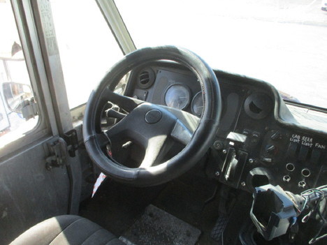 USED 2009 FREIGHTLINER MT45 STEP VAN TRUCK #14390