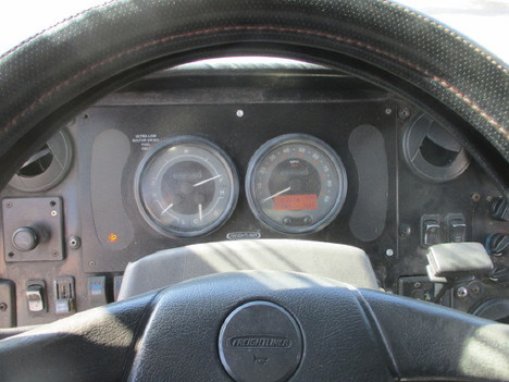 USED 2009 FREIGHTLINER MT45 STEP VAN TRUCK #14390