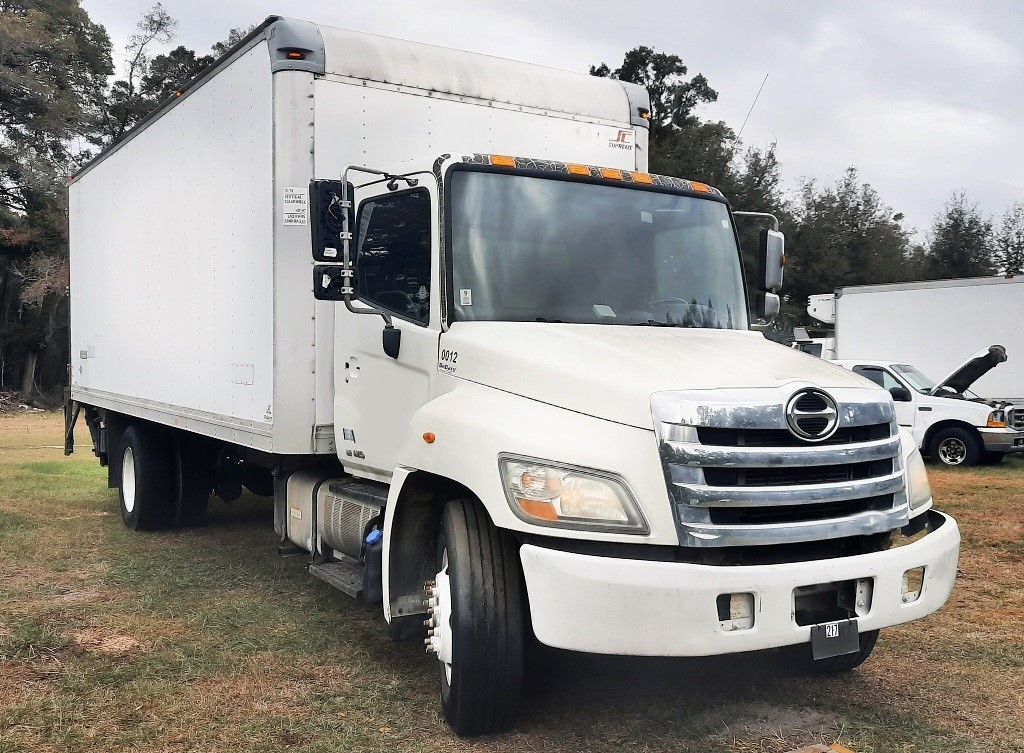 USED 2013 HINO 268 BOX VAN TRUCK #14393