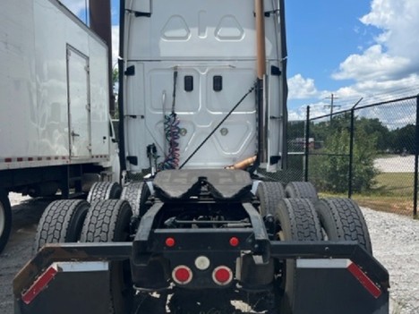 USED 2017 FREIGHTLINER CASCADIA TANDEM AXLE SLEEPER TRUCK #14931