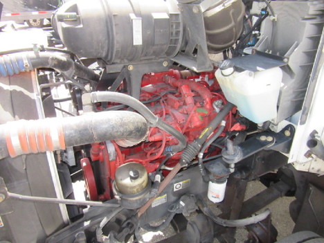 USED 2015 KENWORTH T440 SINGLE AXLE DAYCAB TRUCK #15316