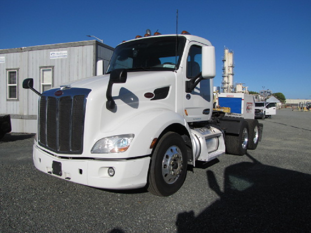 2018 PETERBILT 579 TANDEM AXLE DAYCAB FOR SALE 16019