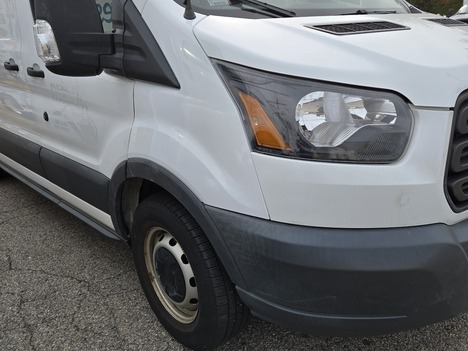 USED 2017 FORD TRANSIT PANEL - CARGO VAN TRUCK #17835-10 USED 2017 FORD TRANSIT PANEL - CARGO VAN TRUCK #17835-10