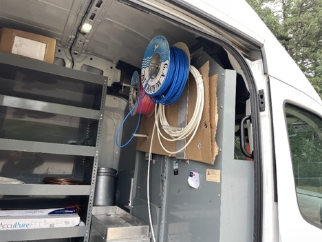 USED 2017 FORD TRANSIT PANEL - CARGO VAN TRUCK #17835-23 USED 2017 FORD TRANSIT PANEL - CARGO VAN TRUCK #17835-23