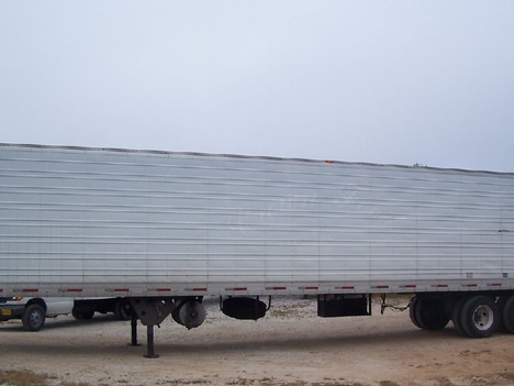 USED 2002 UTILITY 48' ROLL UP DOOR REEFER TRAILER #18364-2 USED 2002 UTILITY 48' ROLL UP DOOR REEFER TRAILER #18364-2
