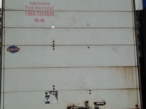 USED 2005 UTILITY 48' ROLL UP DOOR REEFER TRAILER #18365-3 USED 2005 UTILITY 48' ROLL UP DOOR REEFER TRAILER #18365-3