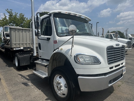 USED 2020 FREIGHTLINER M2 106 SINGLE AXLE DAYCAB TRUCK #18867-1
