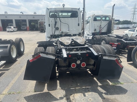 USED 2020 FREIGHTLINER M2 106 SINGLE AXLE DAYCAB TRUCK #18867-4