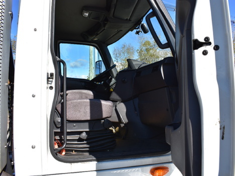 USED 2020 INTERNATIONAL LT625 TANDEM AXLE DAYCAB TRUCK #19473-10