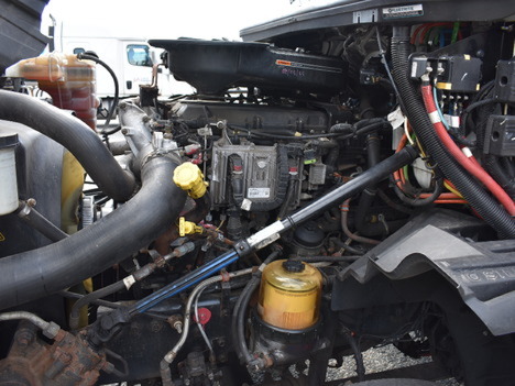 USED 2020 INTERNATIONAL LT625 TANDEM AXLE DAYCAB TRUCK #19473-24