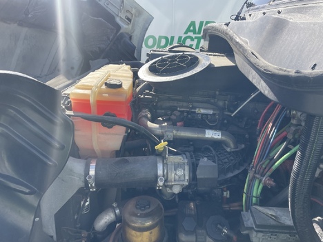 USED 2014 FREIGHTLINER CA113 TANDEM AXLE DAYCAB TRUCK #19492-5 USED 2014 FREIGHTLINER CA113 TANDEM AXLE DAYCAB TRUCK #19492-5