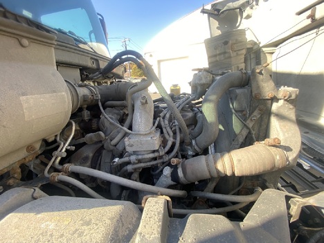 USED 2018 HINO 338 BOX VAN TRUCK #19540